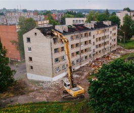 Valsts kontrole: lai glābtu dzīvokļu namus jāmaina gan valsts, gan īpašnieku attieksme